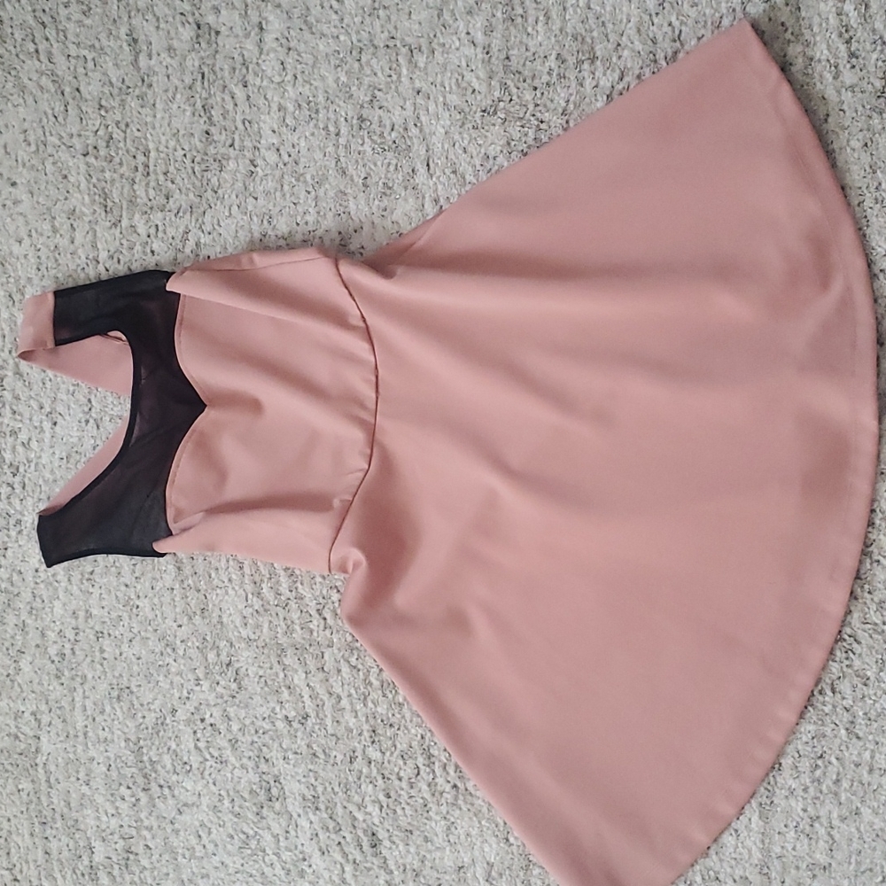 Ladies pink dress .... size small final markdown!